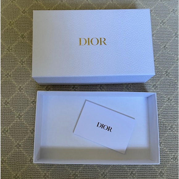 Dior Gift Box - Authentic - Picture 3 of 6